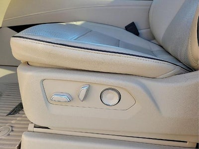 2023 Cadillac Escalade 4WD Premium Luxury