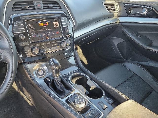 2023 Nissan Maxima SV CVT
