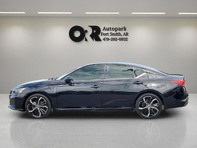 2025 Nissan Altima SR FWD