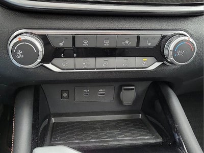 2024 Nissan Altima 2.5 SR Sedan