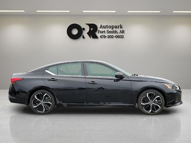 2024 Nissan Altima 2.5 SR Sedan