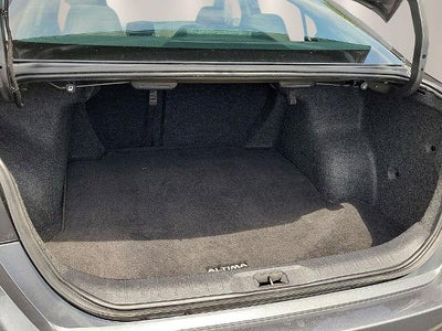 2023 Nissan Altima 2.5 SV Sedan