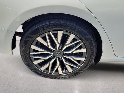 2024 Nissan Altima 2.5 SV Sedan