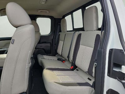 2024 Nissan Titan 4x4 King Cab SV