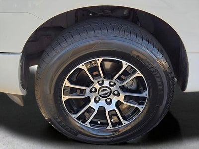 2023 Nissan Titan 4x4 Crew Cab SV