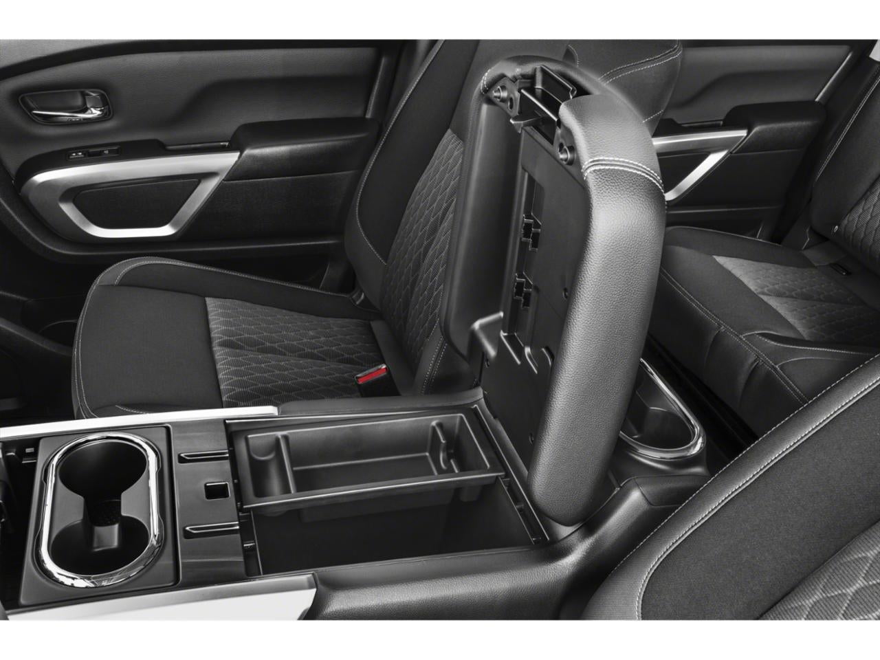2023 Nissan Titan 4x4 Crew Cab SV
