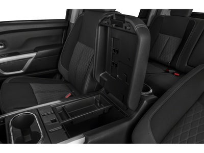 2022 Nissan Titan 4x4 Crew Cab SV