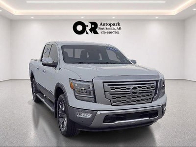 2021 Nissan Titan 4x4 Crew Cab Platinum Reserve