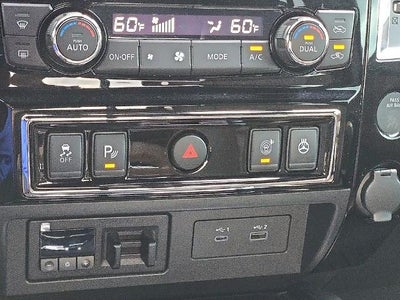 2021 Nissan Titan 4x4 Crew Cab Platinum Reserve