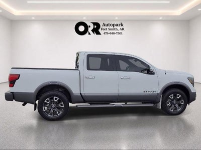 2021 Nissan Titan 4x4 Crew Cab Platinum Reserve