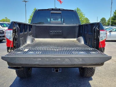 2024 Nissan Titan 4x4 Crew Cab SV