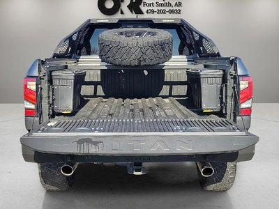 2023 Nissan Titan 4x4 Crew Cab PRO-4X