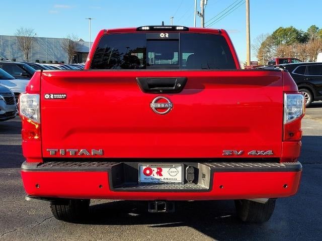 2024 Nissan Titan 4x4 Crew Cab SV