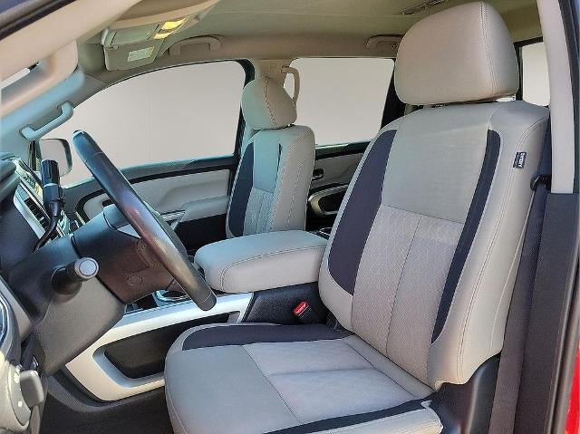 2021 Nissan Titan 4x2 Crew Cab SV