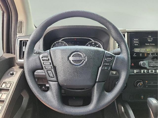 2025 Nissan Frontier Crew Cab 4x4 SV