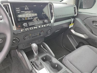 2025 Nissan Frontier Crew Cab 4x4 SV
