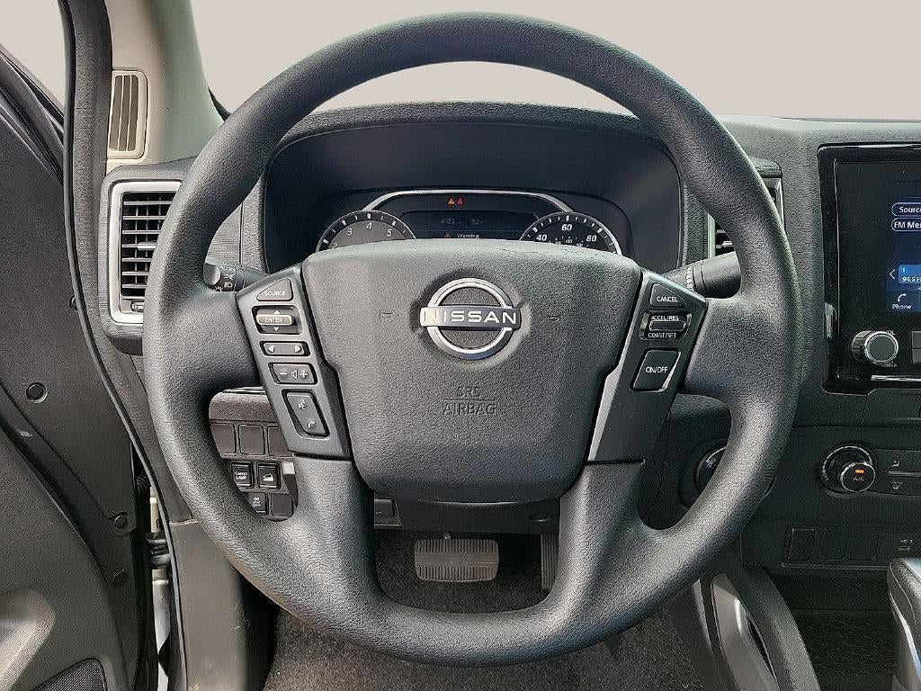 2023 Nissan Frontier Crew Cab 4x4 SV Auto