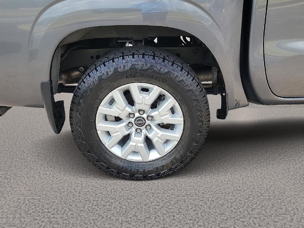 2023 Nissan Frontier Crew Cab 4x4 SV Auto
