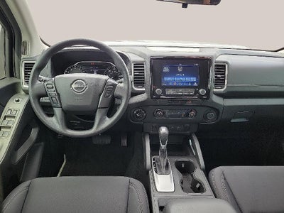 2023 Nissan Frontier Crew Cab 4x4 SV Auto