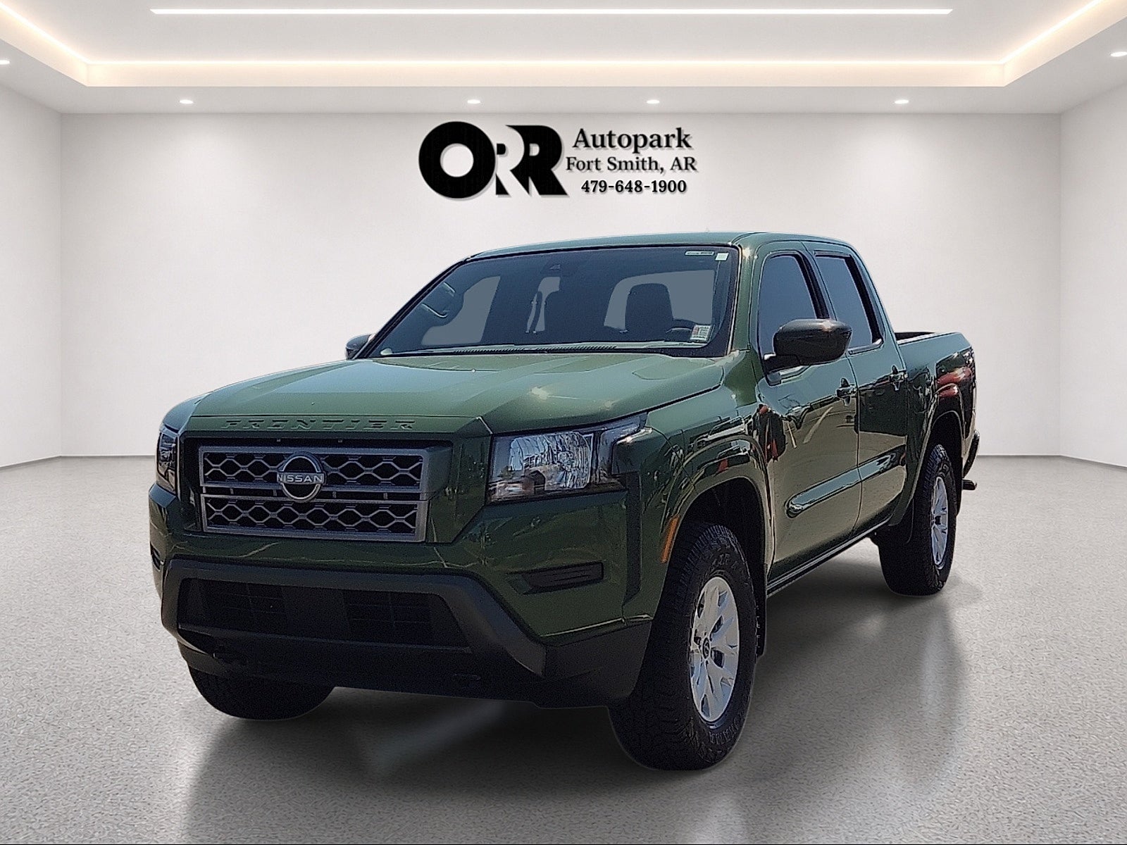2024 Nissan Frontier Crew Cab 4x4 SV