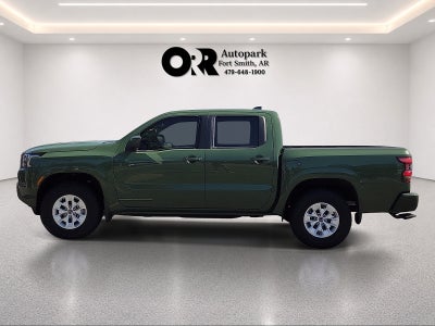 2024 Nissan Frontier Crew Cab 4x4 SV
