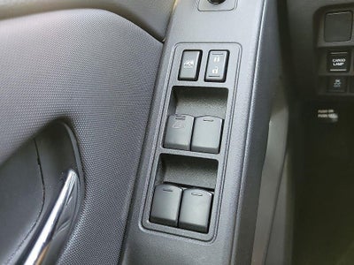 2024 Nissan Frontier Crew Cab 4x4 SV