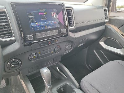 2024 Nissan Frontier Crew Cab 4x4 SV