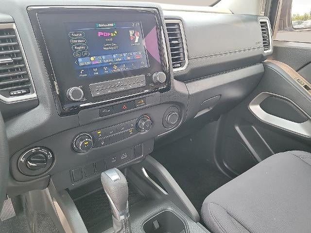 2024 Nissan Frontier Crew Cab 4x4 SV