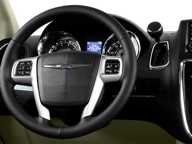 2011 Chrysler Town & Country 4dr Wgn Touring-L