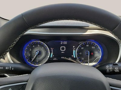 2025 Chrysler Pacifica Select FWD