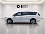 2025 Chrysler Pacifica Select FWD