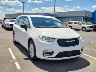 2025 Chrysler Pacifica Select FWD