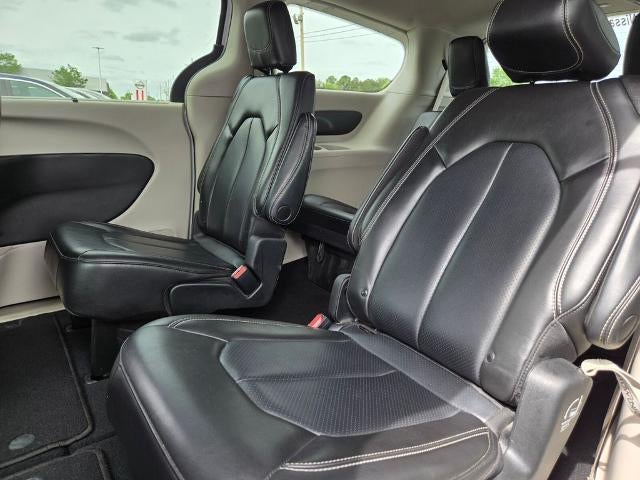 2023 Chrysler Pacifica Touring L FWD