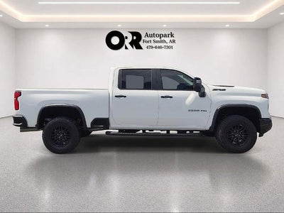 2026 Chevrolet Silverado 2500 HD Crew Cab Standard Box 4-Wheel Drive ZR2
