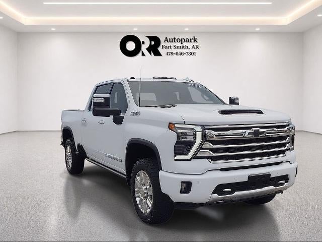 2024 Chevrolet Silverado 2500 HD Crew Cab Standard Box 4-Wheel Drive High Country