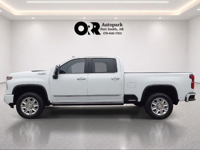 2024 Chevrolet Silverado 2500 HD Crew Cab Standard Box 4-Wheel Drive High Country
