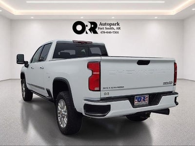 2024 Chevrolet Silverado 2500 HD Crew Cab Standard Box 4-Wheel Drive High Country