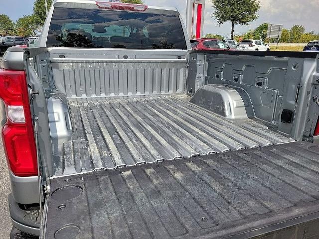 2026 Chevrolet Silverado 1500 Crew Cab Short Box 4-Wheel Drive RST