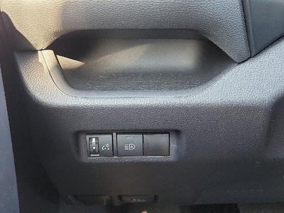 2025 Toyota RAV4 LE AWD (Natl)