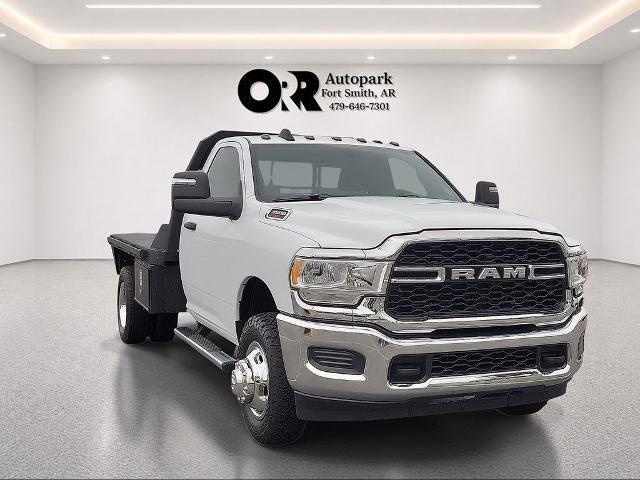 2024 RAM 3500 Tradesman 4x4 Reg Cab 8' Box