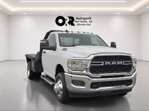 2024 RAM 3500 Tradesman 4x4 Reg Cab 8' Box