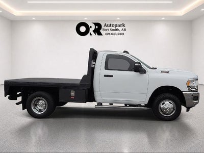 2024 RAM 3500 Tradesman 4x4 Reg Cab 8' Box