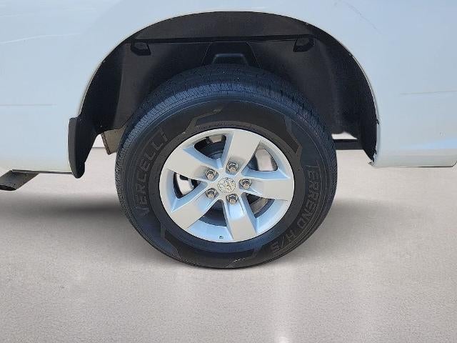 2022 RAM 1500 Classic Tradesman 4x2 Crew Cab 5'7" Box