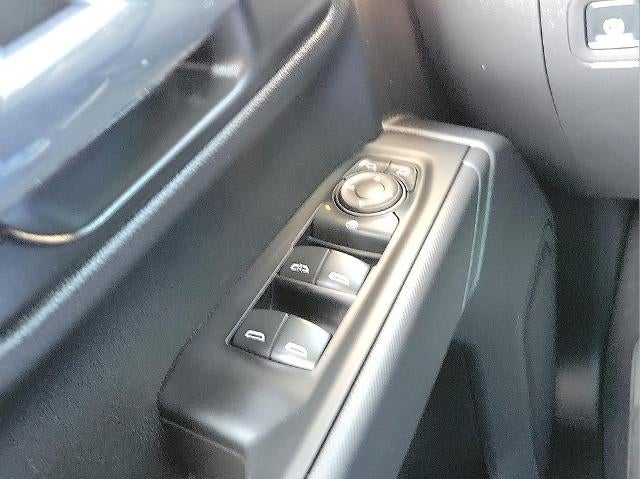 2025 Chevrolet Silverado 1500 Crew Cab Short Box 4-Wheel Drive Custom Trail Boss