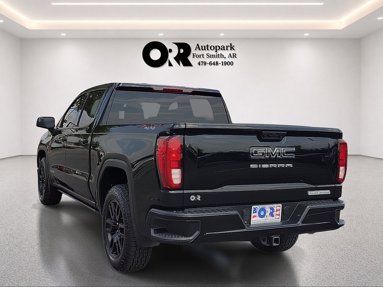2024 GMC Sierra 1500 Crew Cab Short Box 4-Wheel Drive Elevation 3SB