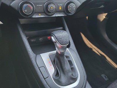 2024 Kia Forte LXS IVT