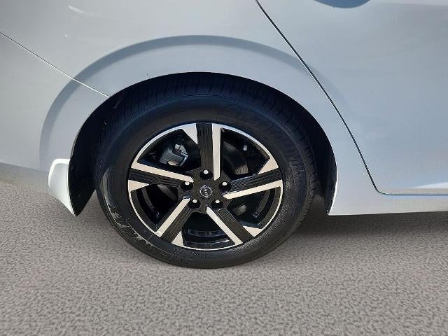 2024 Nissan Sentra SV CVT