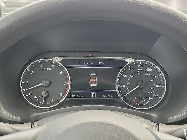 2025 Nissan Sentra SV CVT