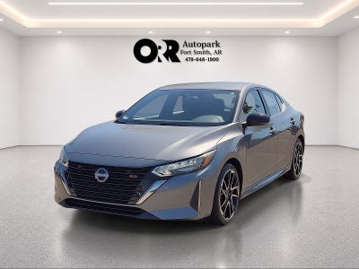2025 Nissan Sentra SR CVT