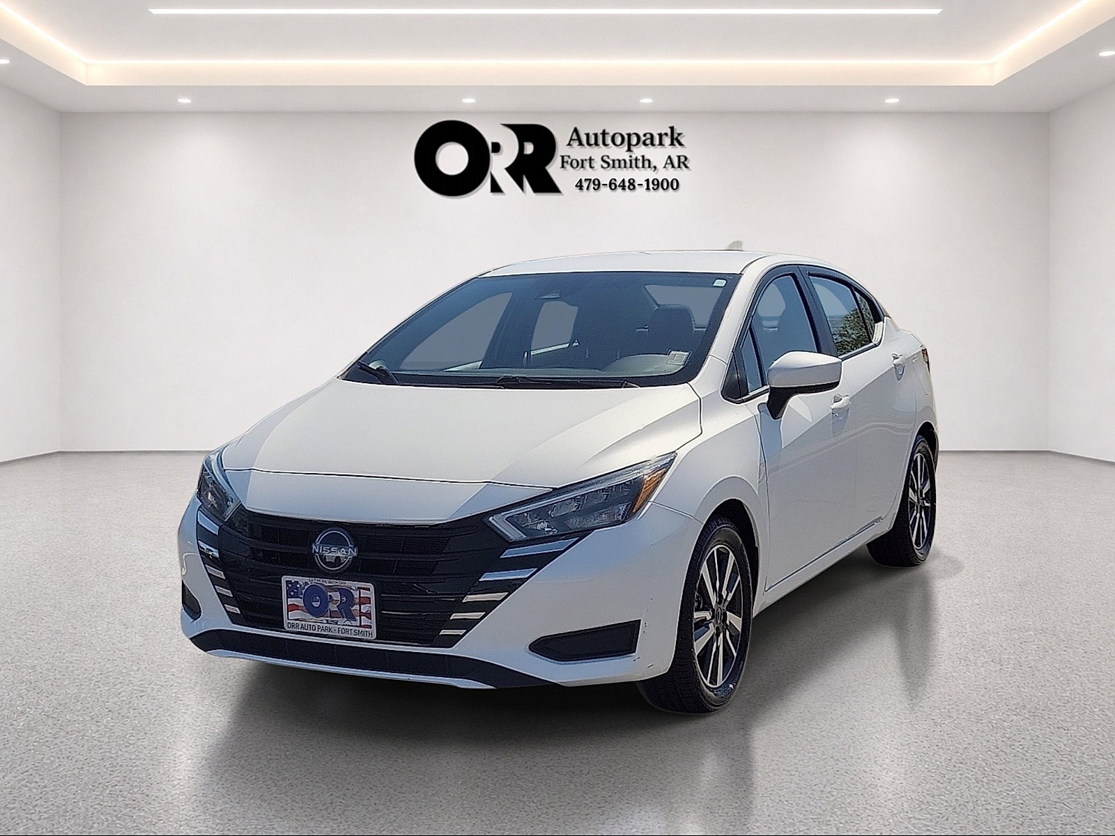 2025 Nissan Versa SV CVT